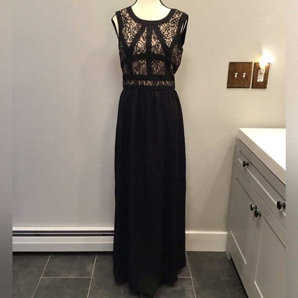 Gianni Bini Avery Lace Evening Dress Formal Sleeveless Maxi Long Black Gown SZ 4 - Picture 2 of 13